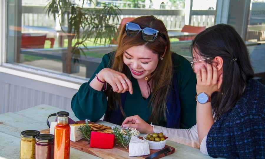 Yarra Valley Full Day Grazing Tour: Gin, Wine, Pizza, Cheese - Eight chocolates at the Yarra Valley Chocolaterie