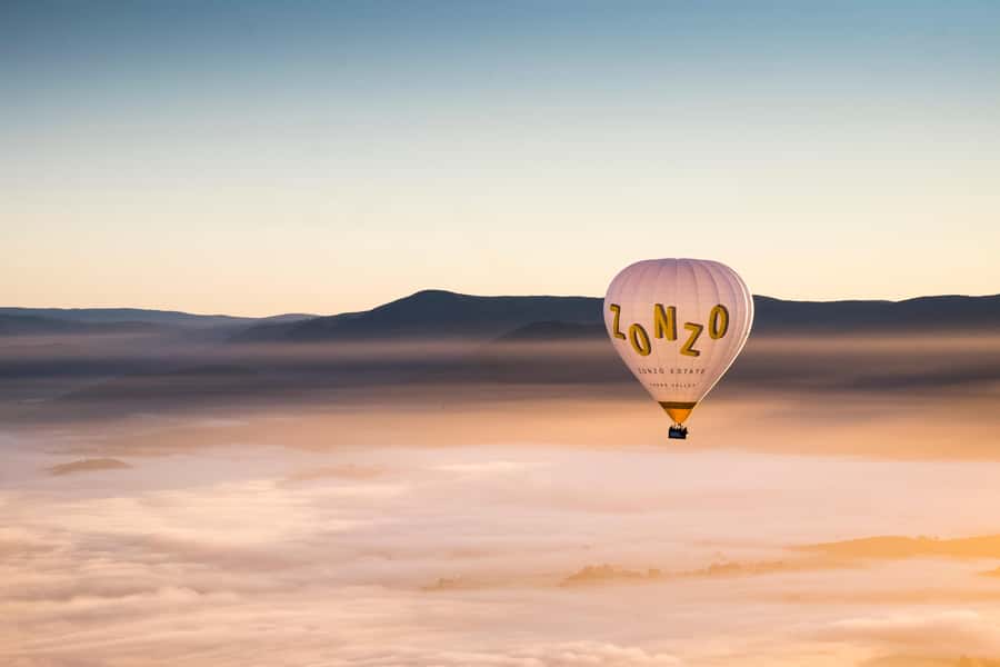 Yarra Valley: Hot Air Balloon Flight & Buffet Breakfast - Watching the balloon come to life