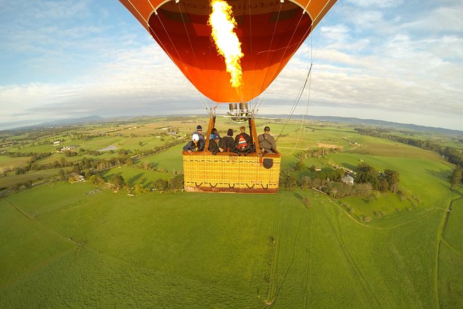 Yarra Valley sunrise balloon flight & champagne breakfast - Weather, cancellations, and planning around uncertainty